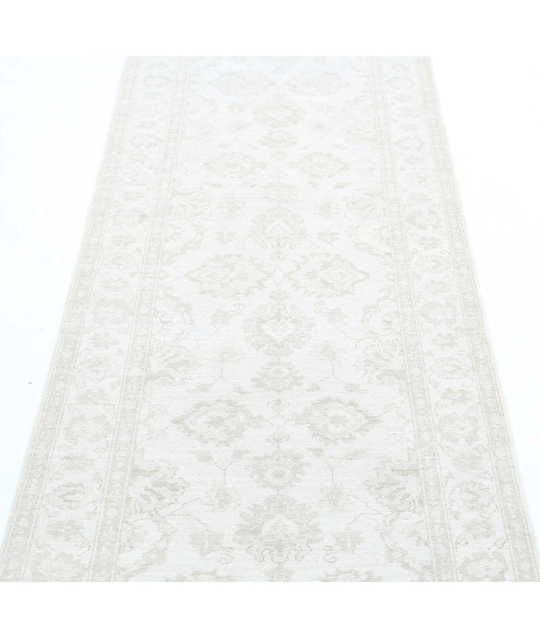 Serenity 2'7'' X 8'2'' Hand-Knotted Wool Rug 2'7'' x 8'2'' (78 X 245) / Ivory / Taupe