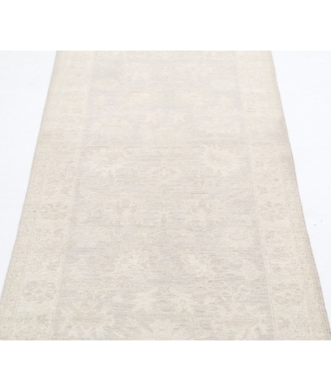 Serenity 2'6'' X 7'11'' Hand-Knotted Wool Rug 2'6'' x 7'11'' (75 X 238) / Ivory / Grey