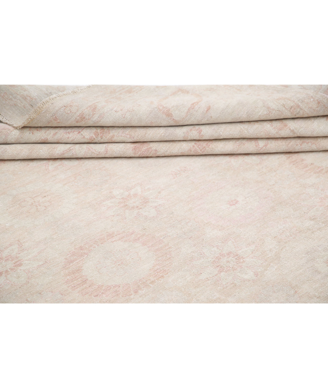 Serenity 11'8'' X 13'8'' Hand-Knotted Wool Rug 11'8'' x 13'8'' (350 X 410) / Peach / Ivory