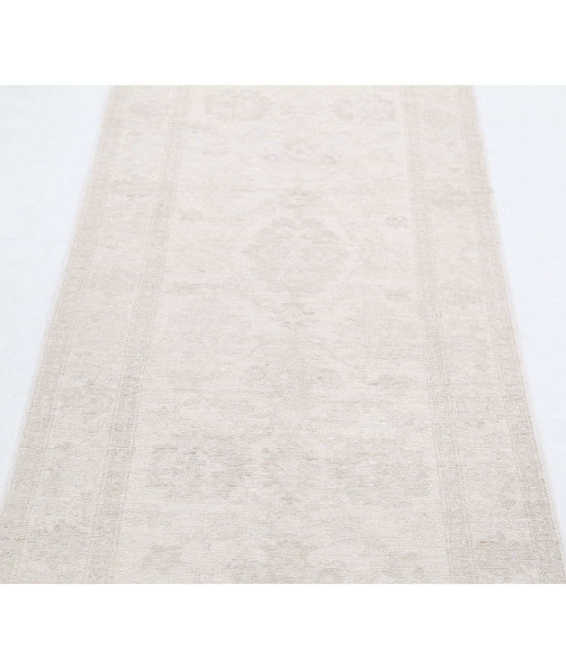 Serenity 2'6'' X 9'5'' Hand-Knotted Wool Rug 2'6'' x 9'5'' (75 X 283) / Ivory / Taupe