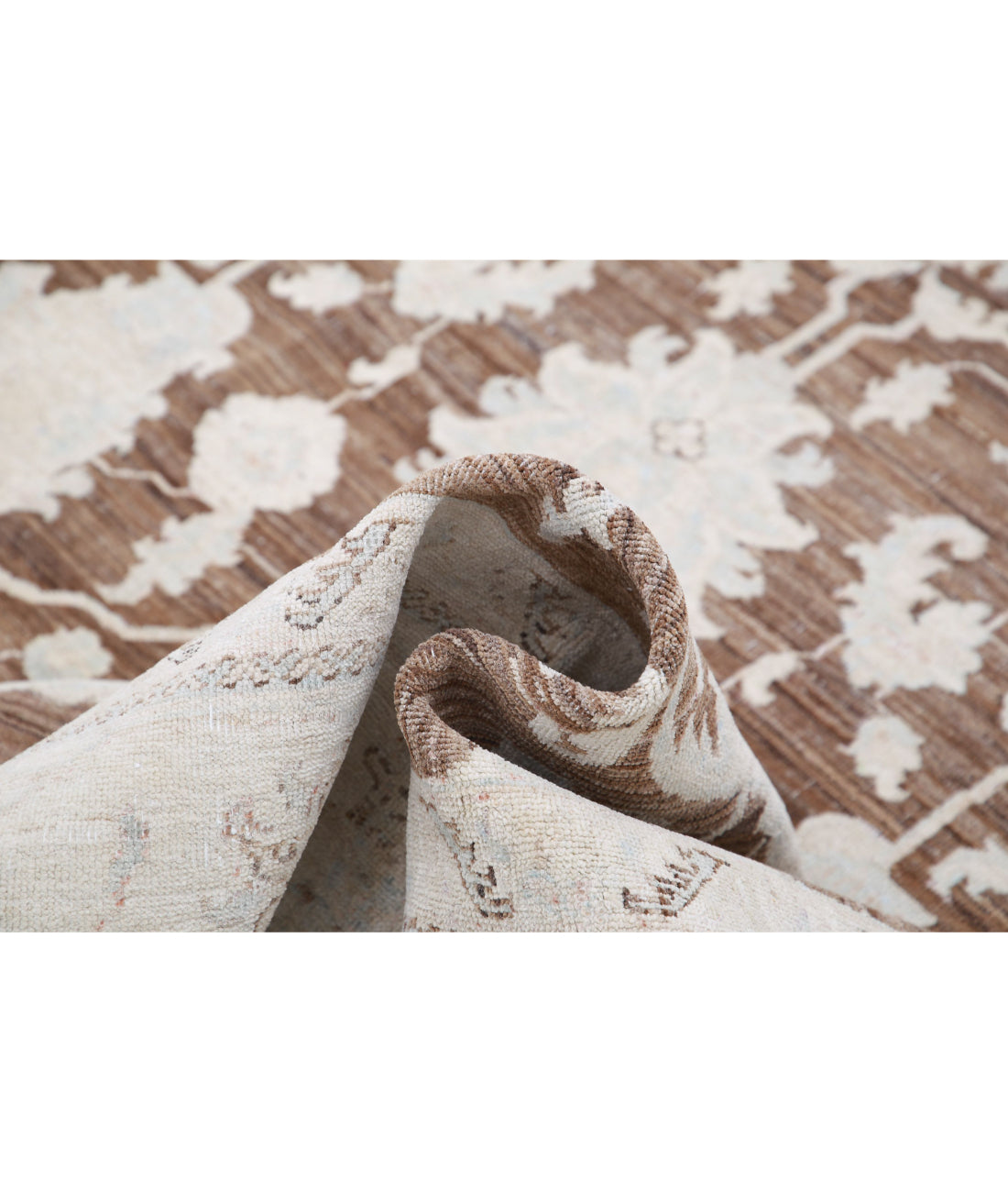 Serenity 8'10'' X 11'7'' Hand-Knotted Wool Rug 8'10'' x 11'7'' (265 X 348) / Brown / Ivory