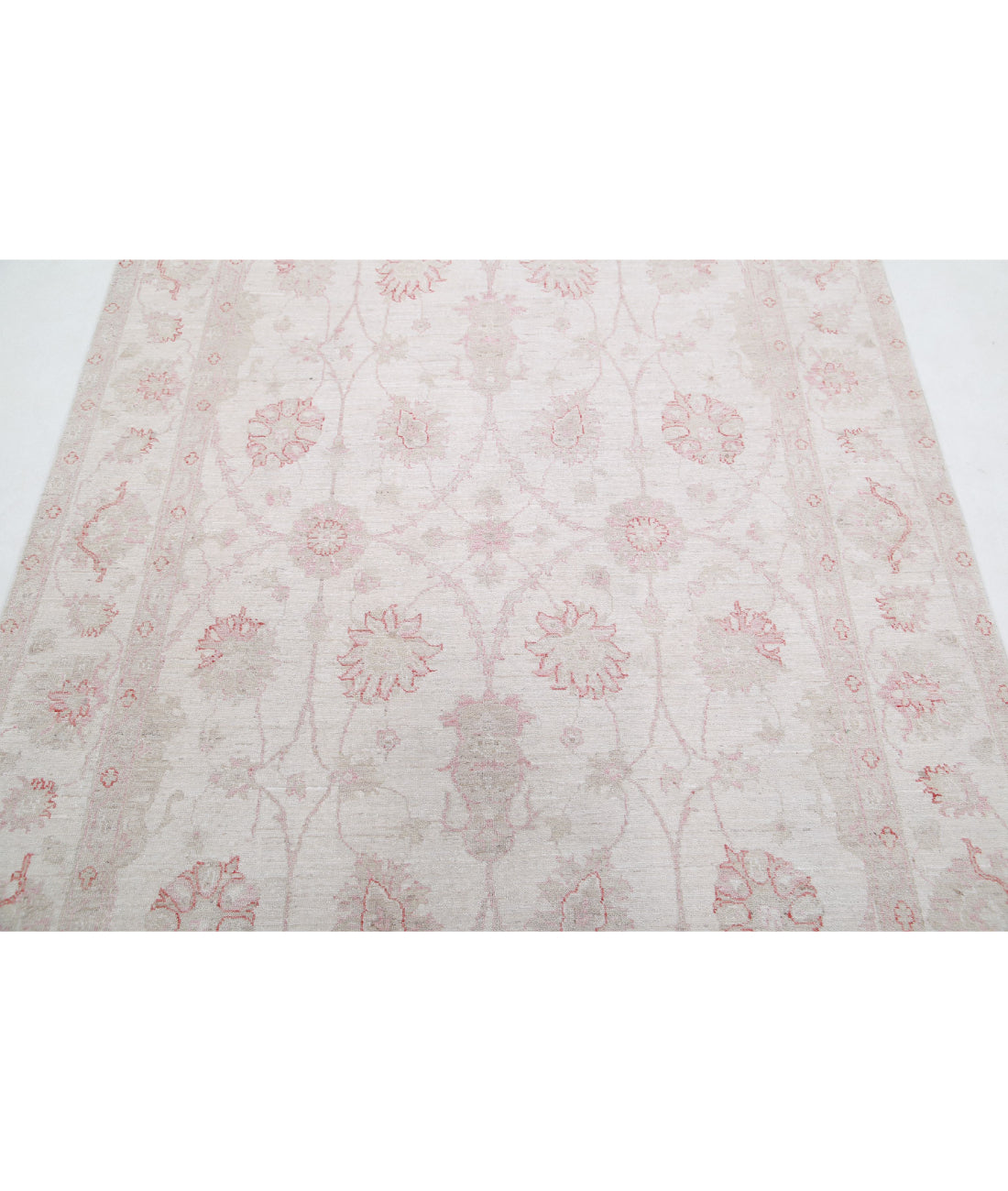 Serenity 5'4'' X 7'7'' Hand-Knotted Wool Rug 5'4'' x 7'7'' (160 X 228) / Ivory / Ivory