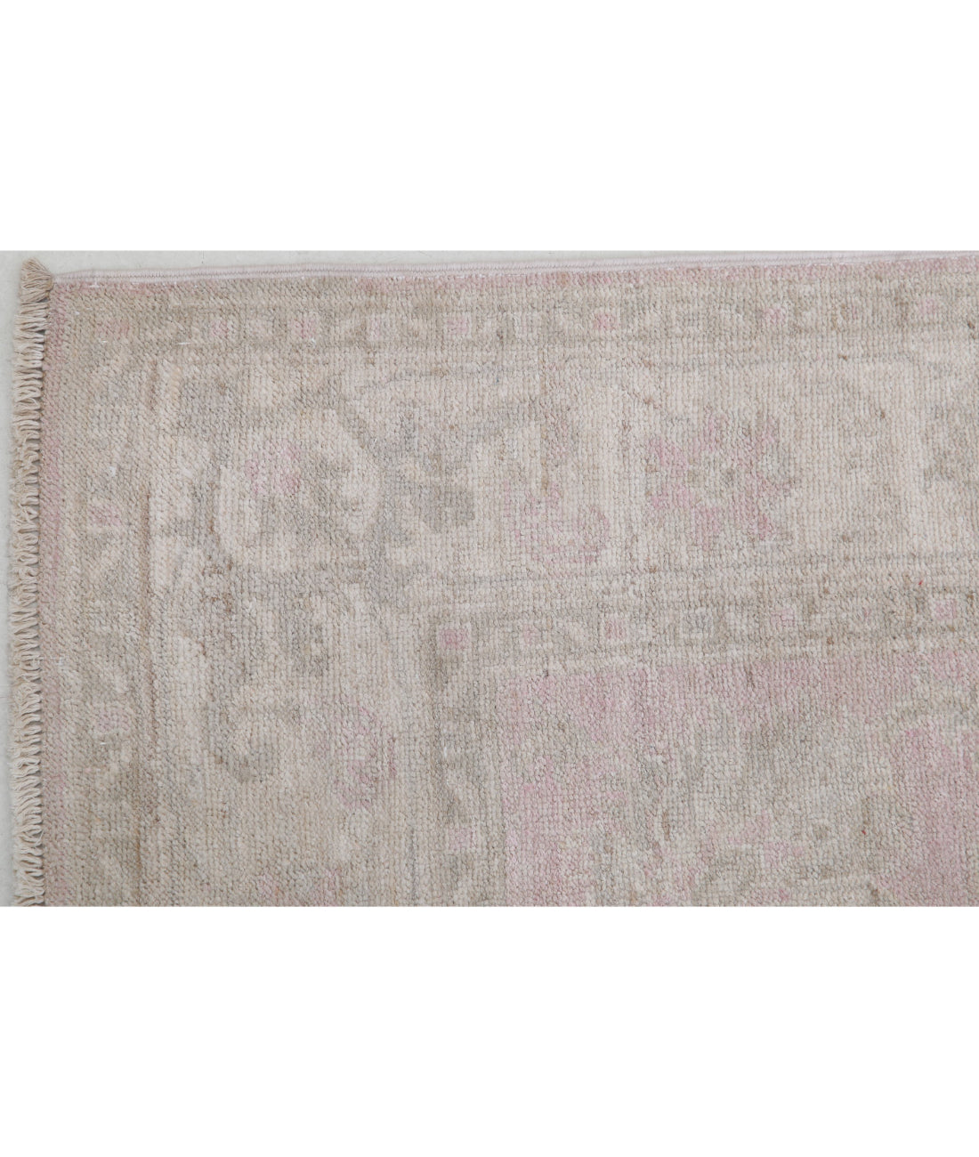 Serenity 3'0'' X 4'7'' Hand-Knotted Wool Rug 3'0'' x 4'7'' (90 X 138) / Pink / Ivory