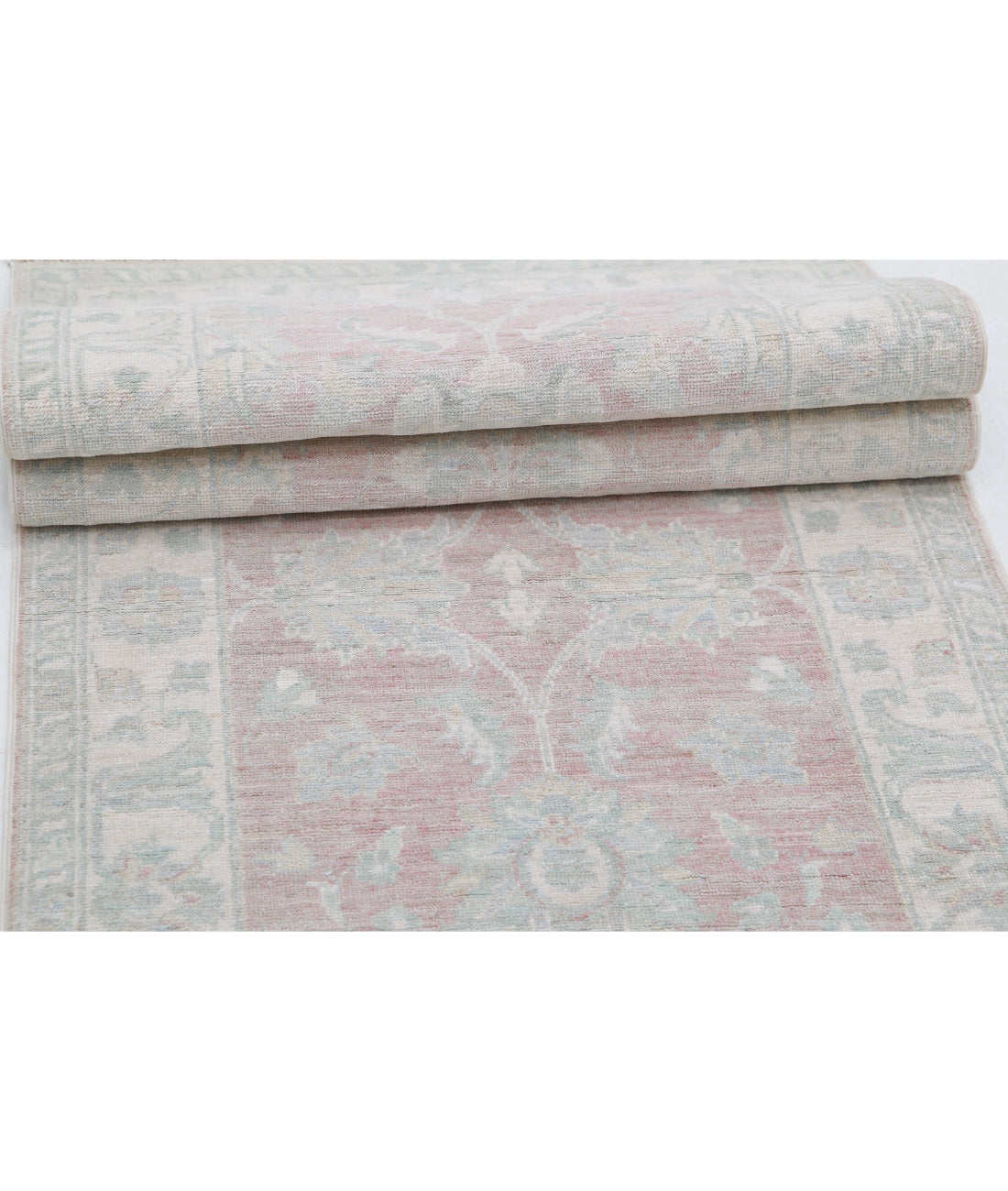 Serenity 2'6'' X 8'5'' Hand-Knotted Wool Rug 2'6'' x 8'5'' (75 X 253) / Pink / Ivory