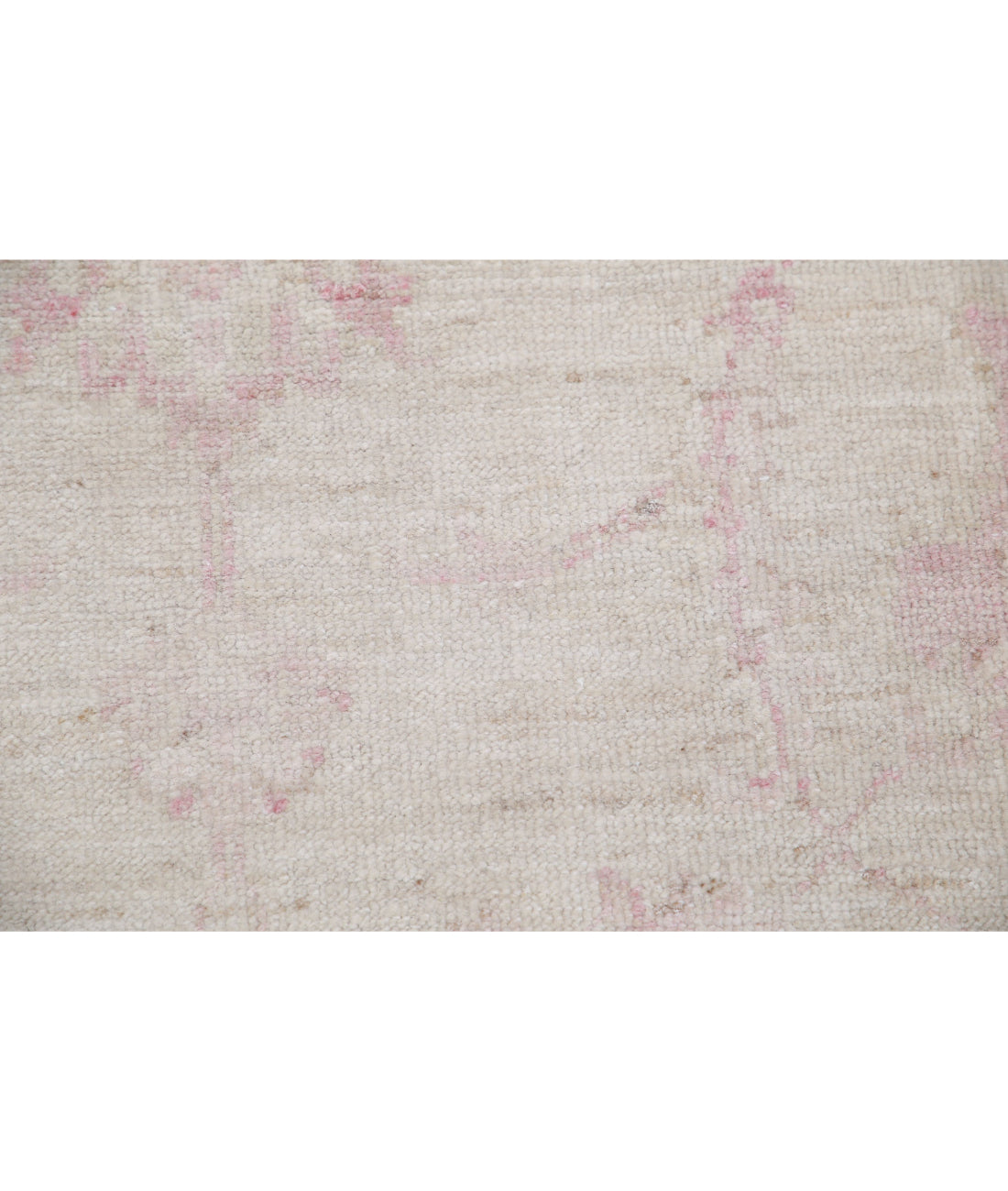 Serenity 3'10'' X 5'9'' Hand-Knotted Wool Rug 3'10'' x 5'9'' (115 X 173) / Ivory / Pink