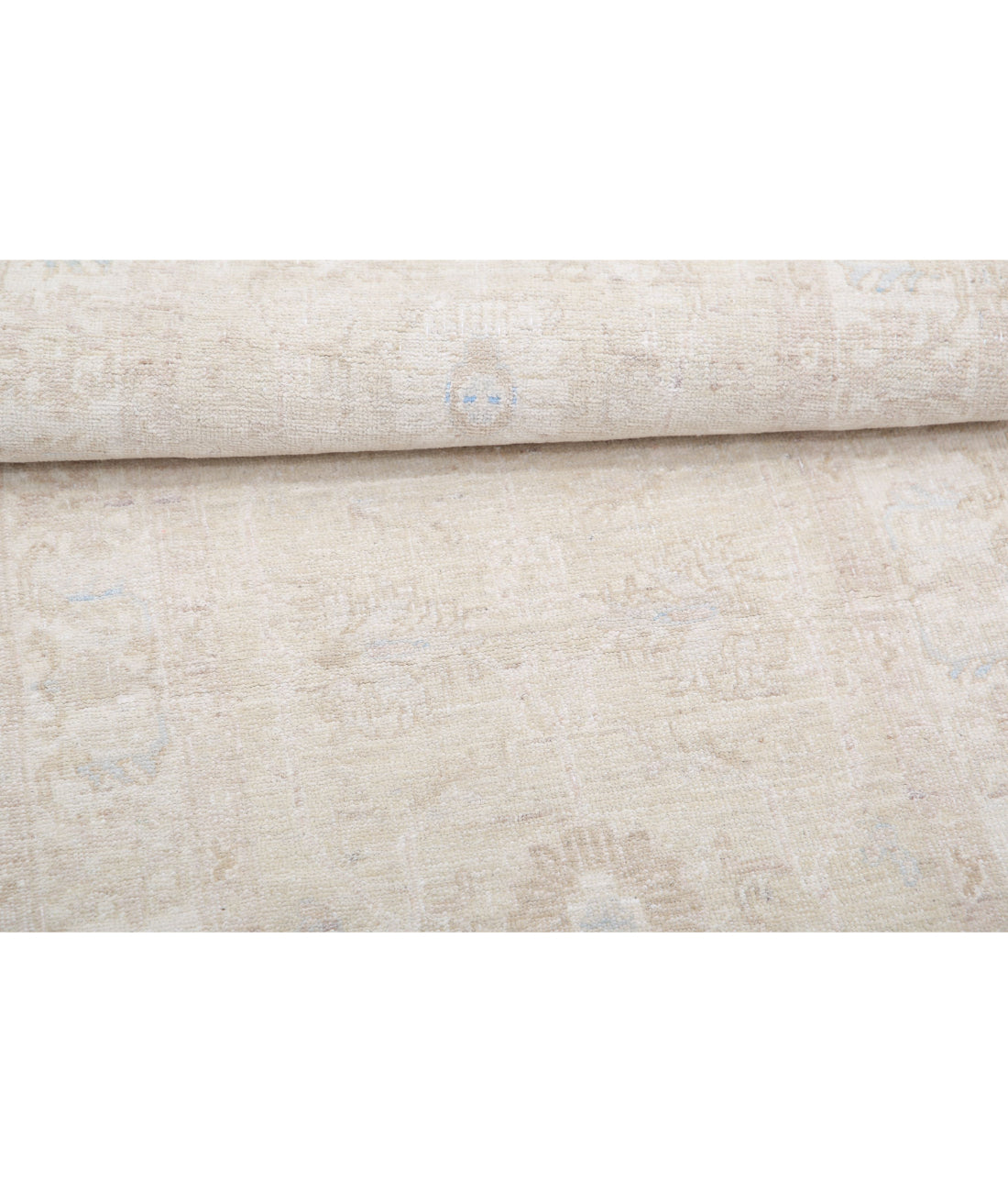 Serenity 2'4'' X 6'7'' Hand-Knotted Wool Rug 2'4'' x 6'7'' (70 X 198) / Taupe / Ivory