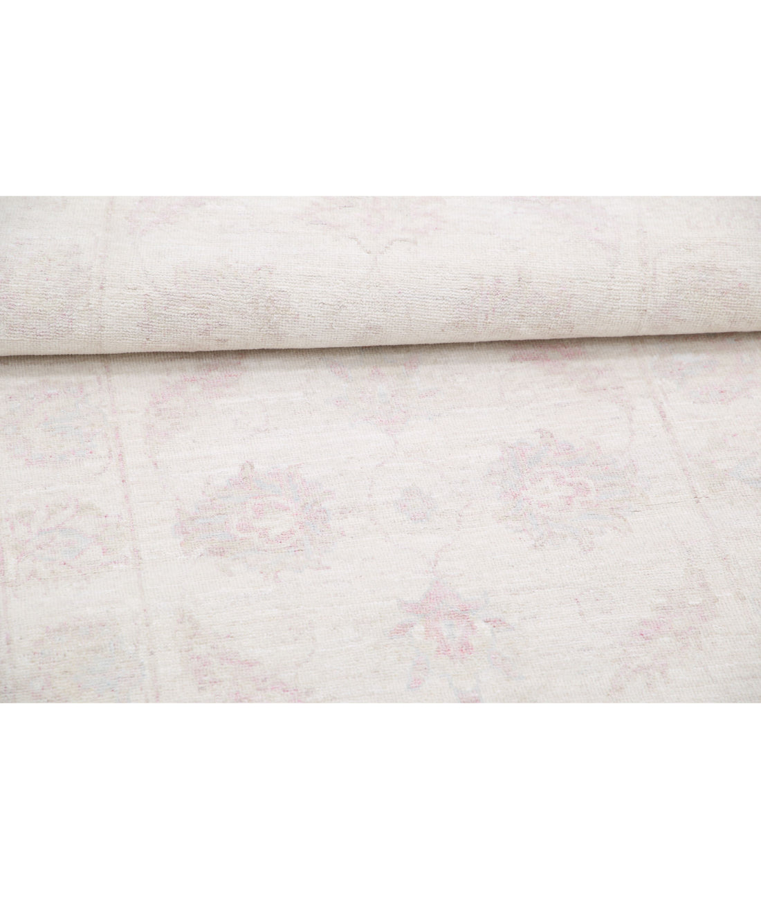 Serenity 2'7'' X 8'7'' Hand-Knotted Wool Rug 2'7'' x 8'7'' (78 X 258) / Ivory / Pink