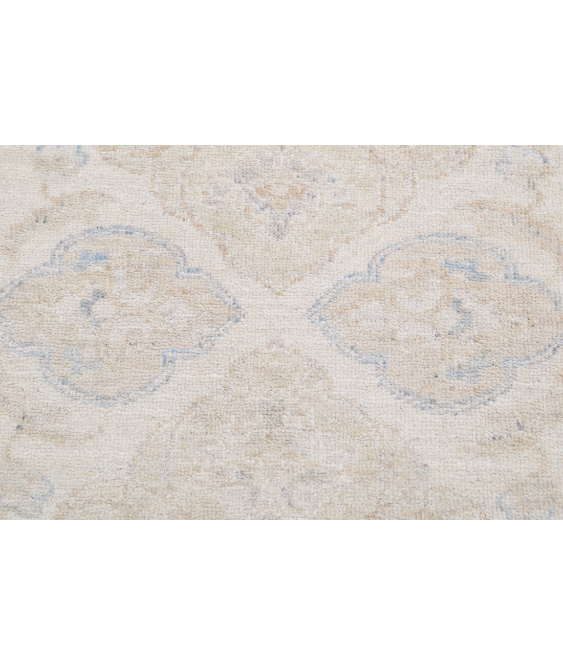 Serenity 2'5'' X 5'11'' Hand-Knotted Wool Rug 2'5'' x 5'11'' (73 X 178) / Ivory / Taupe