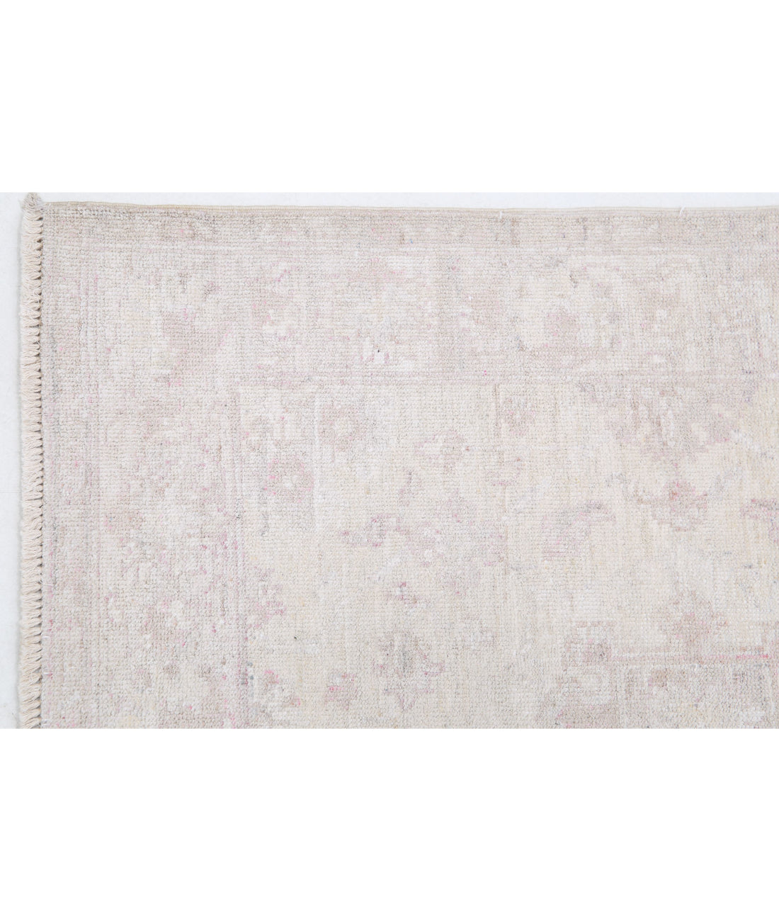 Serenity 2'5'' X 9'8'' Hand-Knotted Wool Rug 2'5'' x 9'8'' (73 X 290) / Ivory / Pink