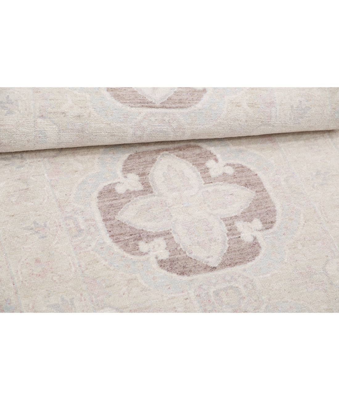 Serenity 2'6'' X 8'3'' Hand-Knotted Wool Rug 2'6'' x 8'3'' (75 X 248) / Brown / Ivory