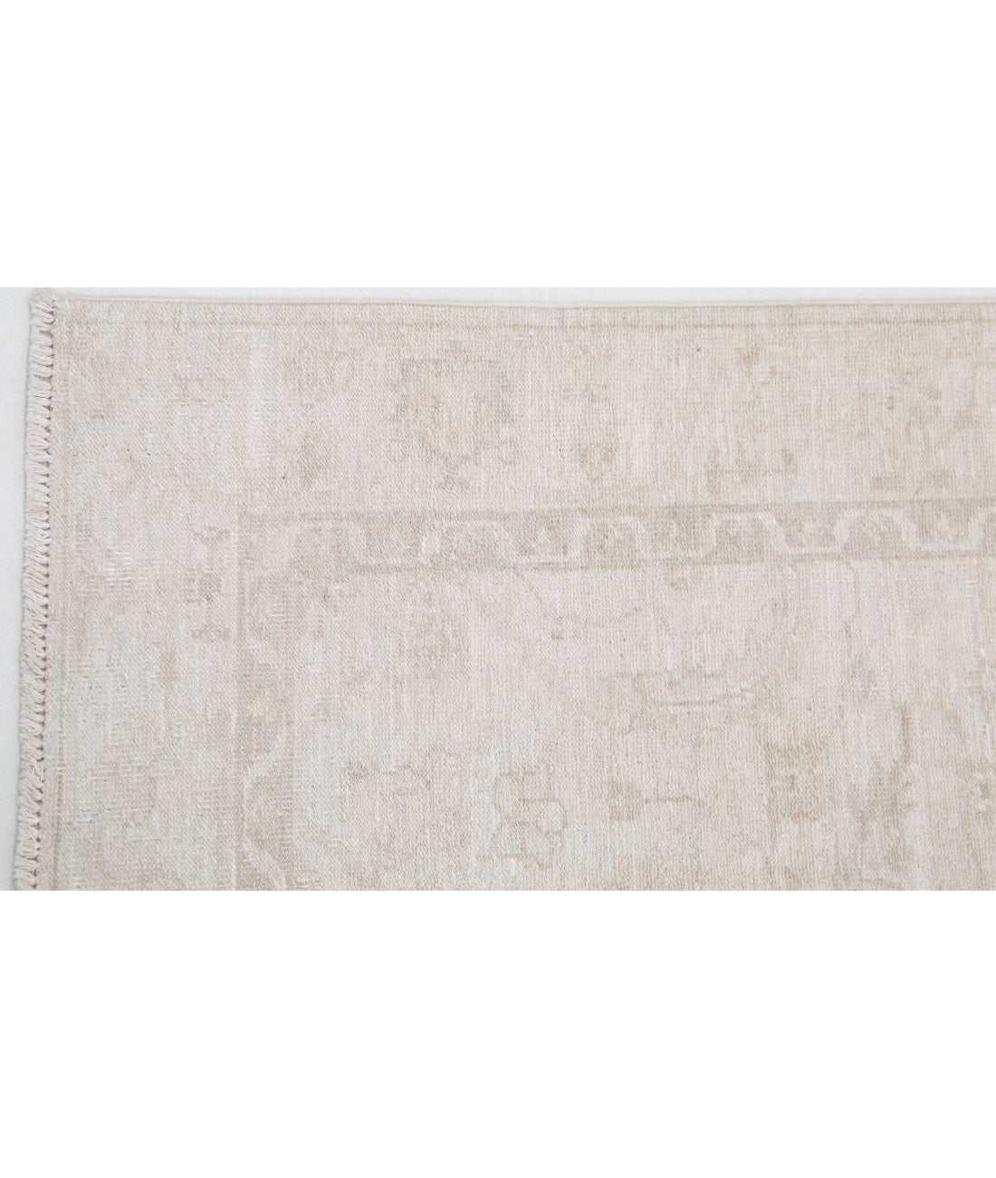 Serenity 2'7'' X 6'9'' Hand-Knotted Wool Rug 2'7'' x 6'9'' (78 X 203) / Ivory / Taupe