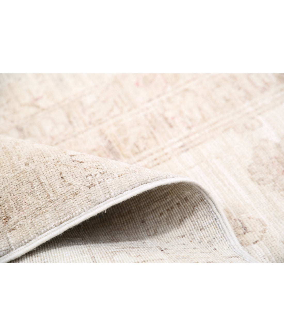 Serenity 9'11'' X 13'7'' Hand-Knotted Wool Rug 9'11'' x 13'7'' (298 X 408) / Ivory / Taupe