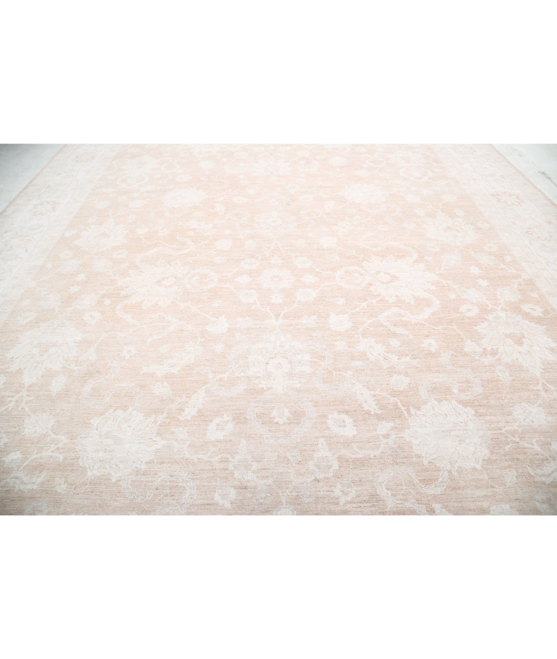 Serenity 12'10'' X 18'3'' Hand-Knotted Wool Rug 12'10'' x 18'3'' (385 X 548) / Taupe / Ivory