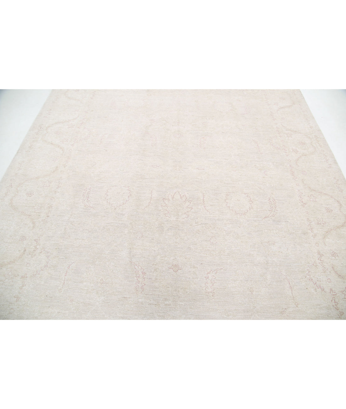 Serenity 7'11'' X 9'5'' Hand-Knotted Wool Rug 7'11'' x 9'5'' (238 X 283) / Ivory / Taupe