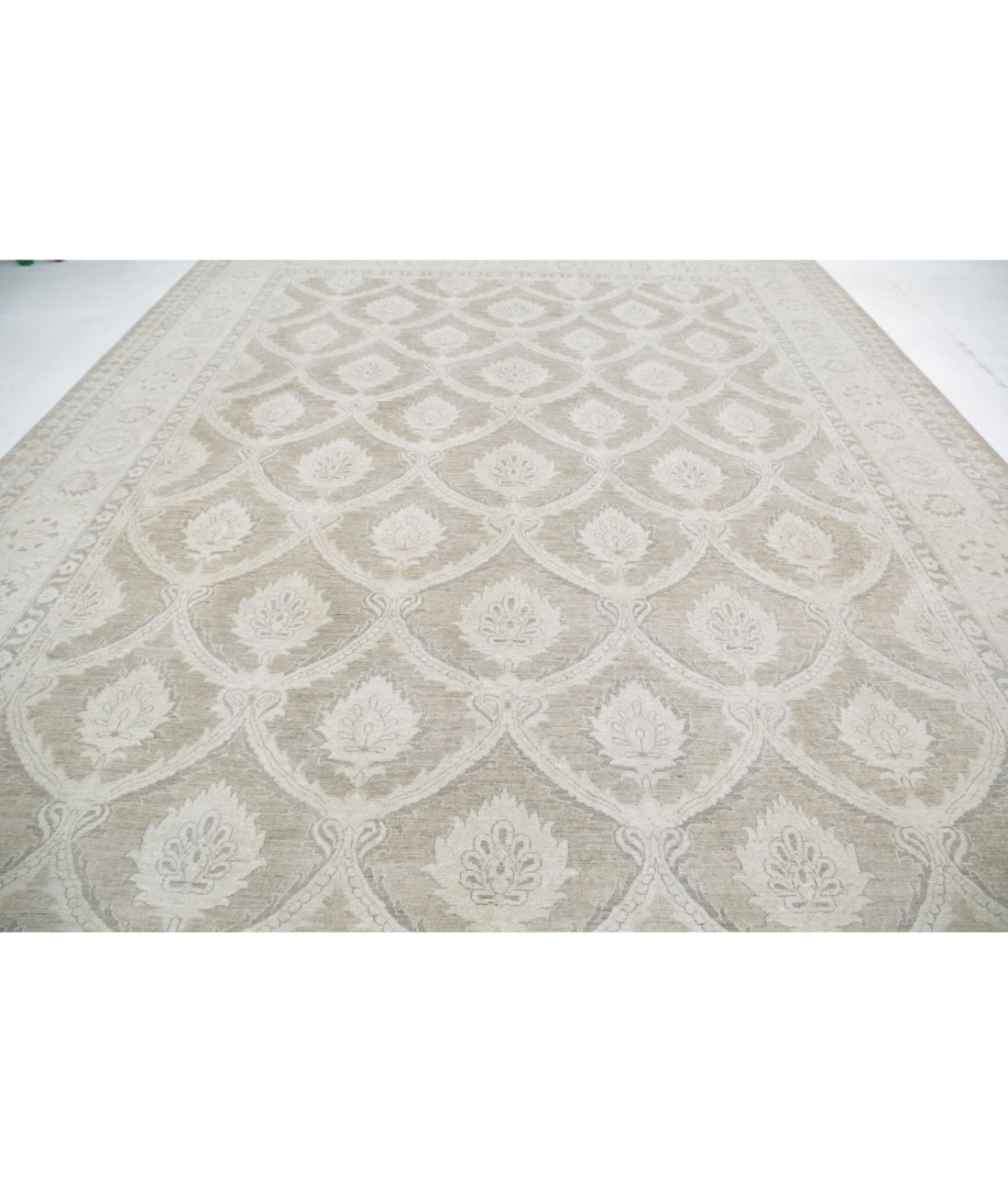 Serenity 11'11'' X 15'2'' Hand-Knotted Wool Rug 11'11'' x 15'2'' (358 X 455) / Taupe / Ivory