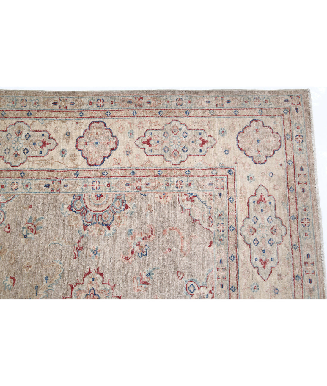 Serenity 6'9'' X 9'0'' Hand-Knotted Wool Rug 6'9'' x 9'0'' (203 X 270) / Brown / Ivory