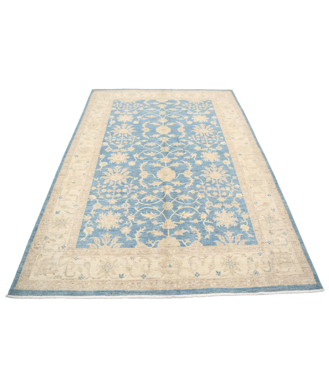 Serenity 5'7'' X 7'11'' Hand-Knotted Wool Rug 5'7'' x 7'11'' (168 X 238) / Blue / Ivory