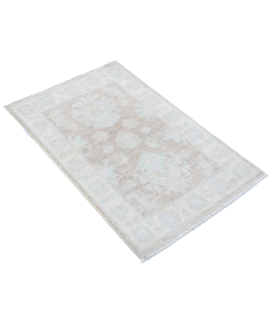 Serenity 2'1'' X 3'3'' Hand-Knotted Wool Rug 2'1'' x 3'3'' (63 X 98) / Brown / Ivory