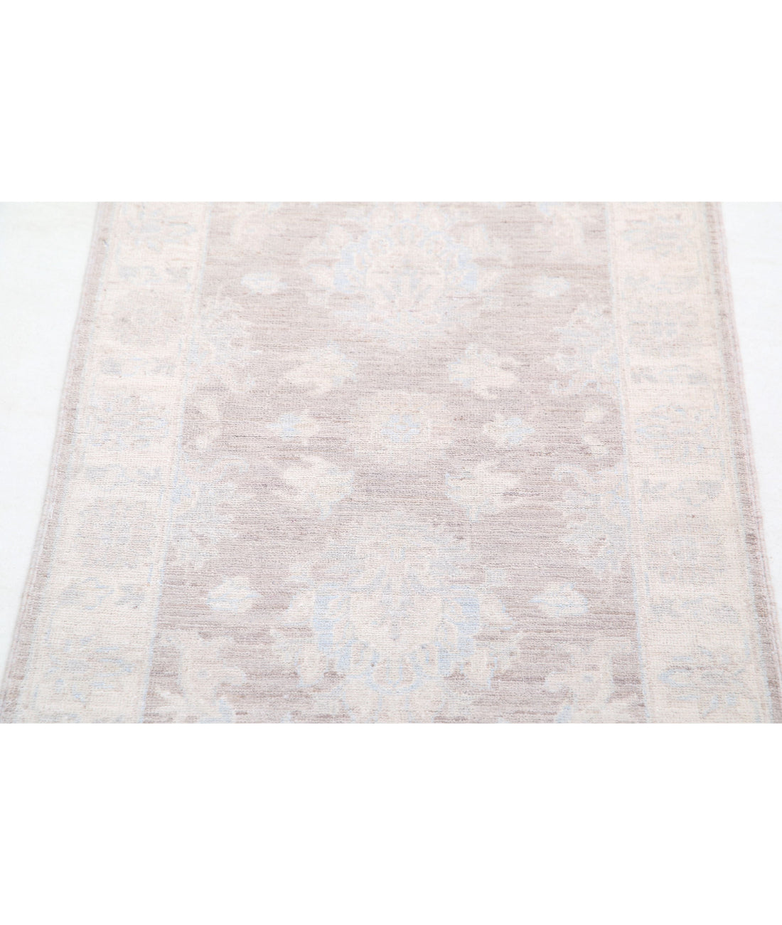 Serenity 2'1'' X 3'0'' Hand-Knotted Wool Rug 2'1'' x 3'0'' (63 X 90) / Brown / Ivory