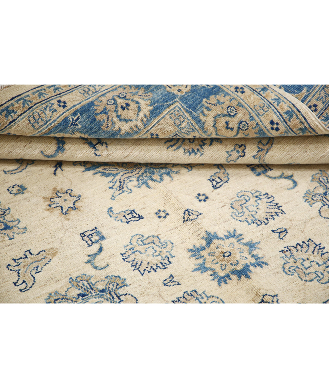 Serenity 5'6'' X 8'1'' Hand-Knotted Wool Rug 5'6'' x 8'1'' (165 X 243) / Ivory / Blue