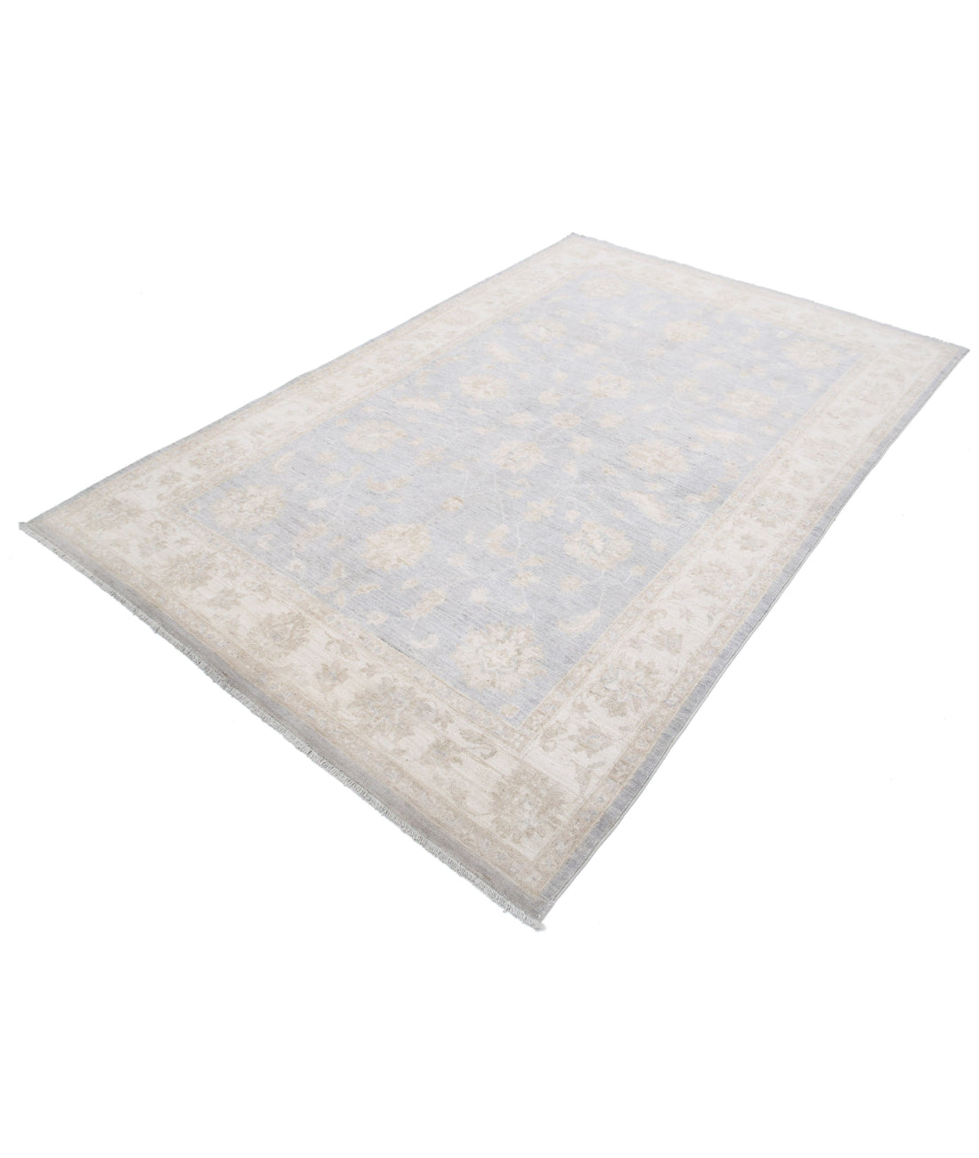 Serenity 5'5'' X 8'2'' Hand-Knotted Wool Rug 5'5'' x 8'2'' (163 X 245) / Grey / Ivory