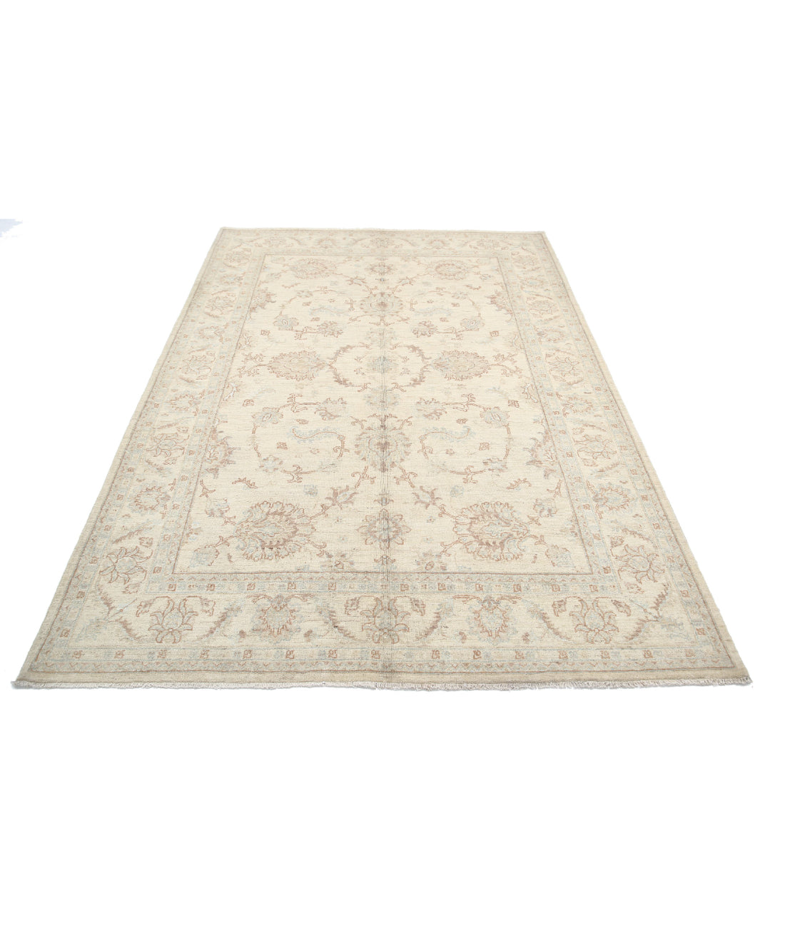 Serenity 5'5'' X 7'6'' Hand-Knotted Wool Rug 5'5'' x 7'6'' (163 X 225) / Ivory / Ivory