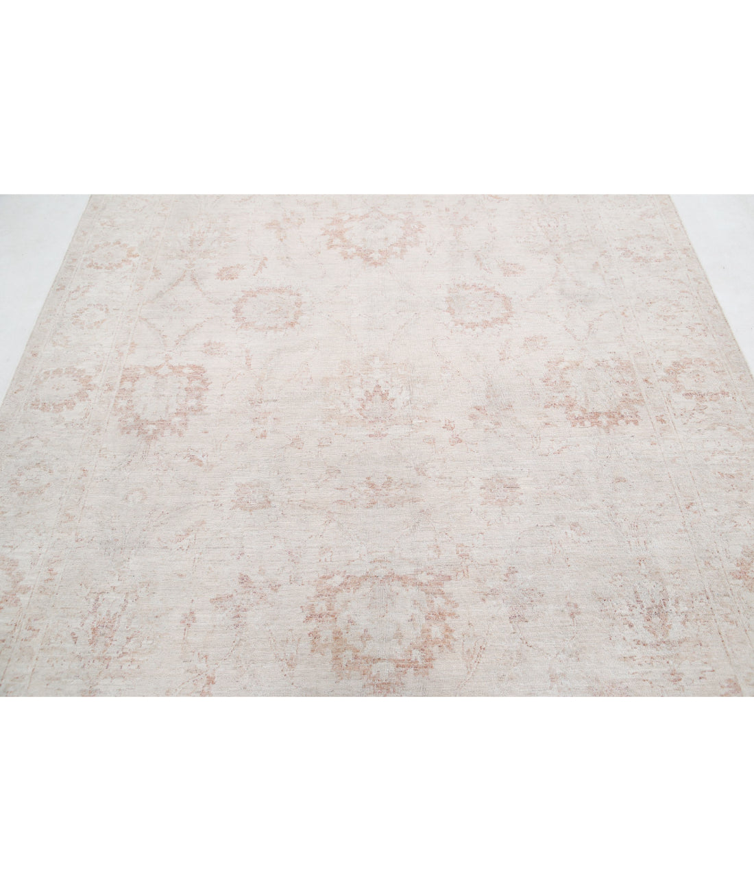 Serenity 6'4'' X 7'11'' Hand-Knotted Wool Rug 6'4'' x 7'11'' (190 X 238) / Ivory / Ivory