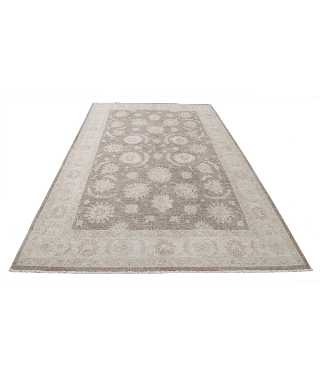 Serenity 6'3'' X 9'3'' Hand-Knotted Wool Rug 6'3'' x 9'3'' (188 X 278) / Brown / Ivory