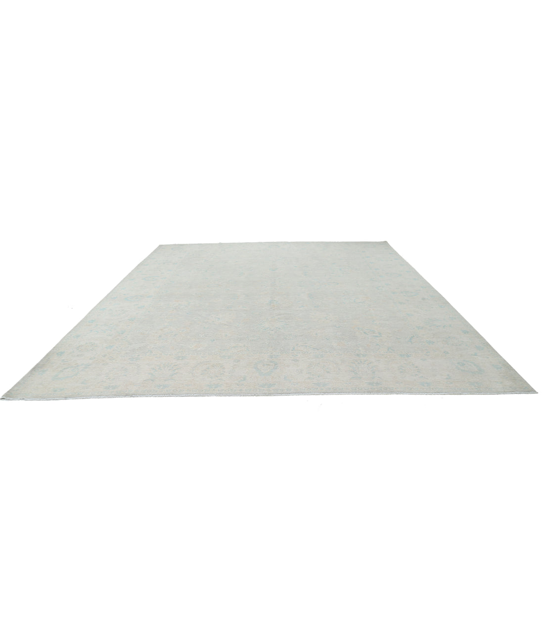 Serenity 11'11'' X 14'0'' Hand-Knotted Wool Rug 11'11'' x 14'0'' (358 X 420) / Silver / Ivory