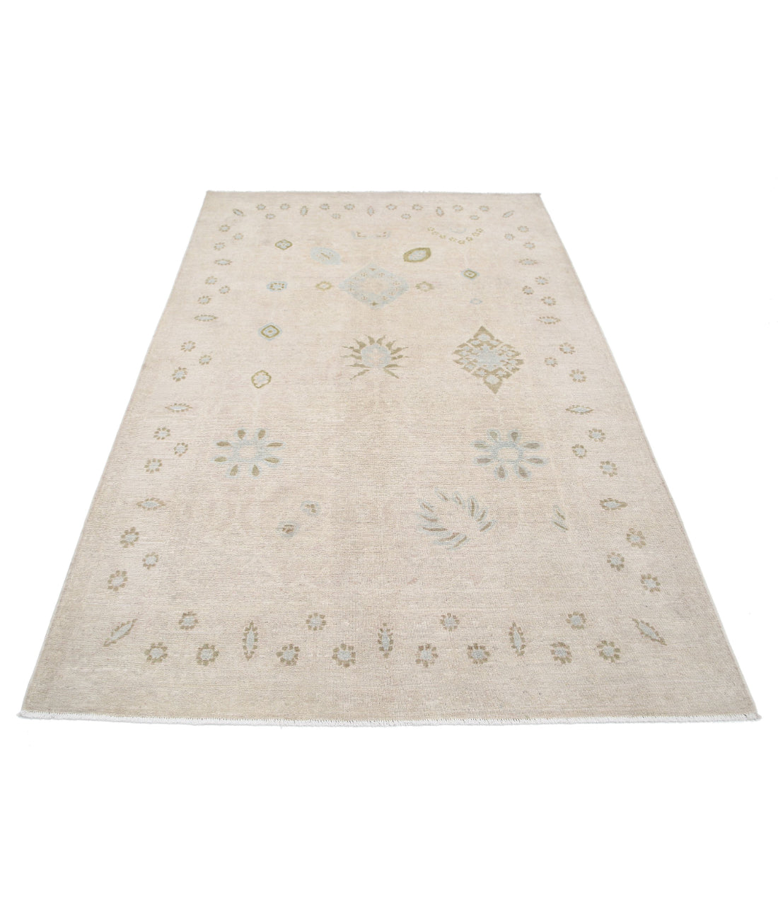 Serenity 4'9'' X 7'5'' Hand-Knotted Wool Rug 4'9'' x 7'5'' (143 X 223) / Taupe / Ivory