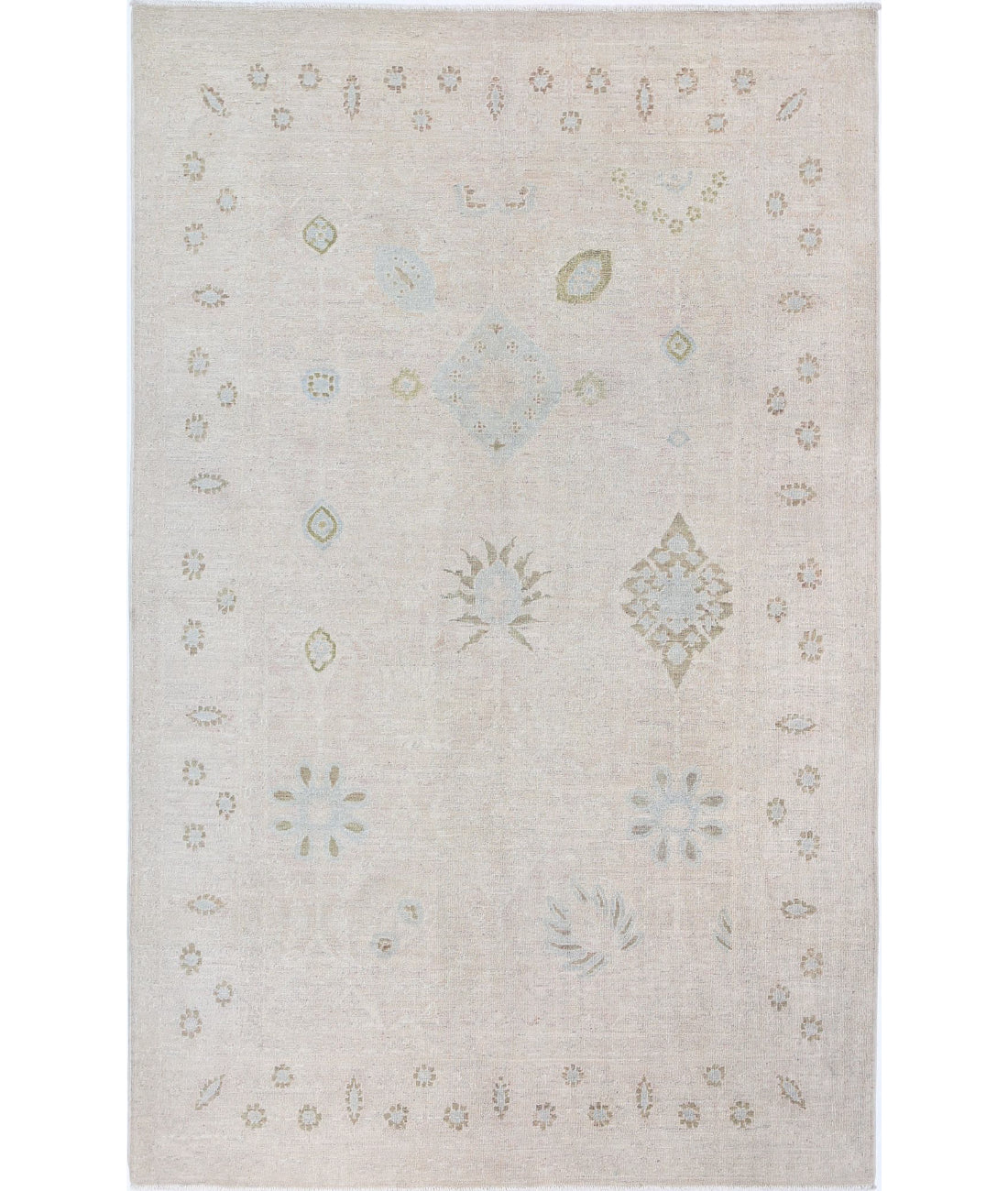 Serenity 4'9'' X 7'5'' Hand-Knotted Wool Rug 4'9'' x 7'5'' (143 X 223) / Taupe / Ivory