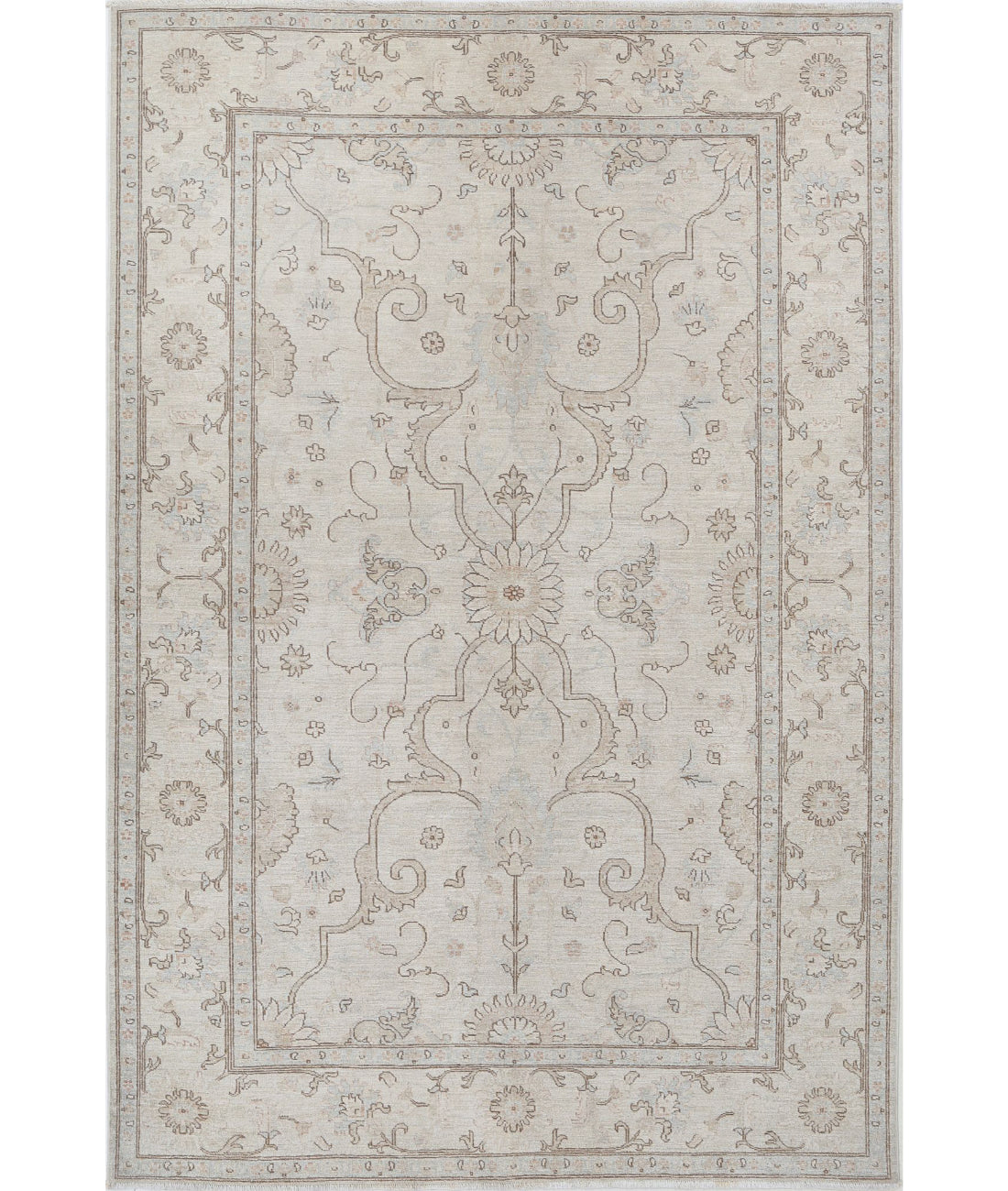 Serenity 6'0'' X 8'11'' Hand-Knotted Wool Rug 6'0'' x 8'11'' (180 X 268) / Ivory / Silver