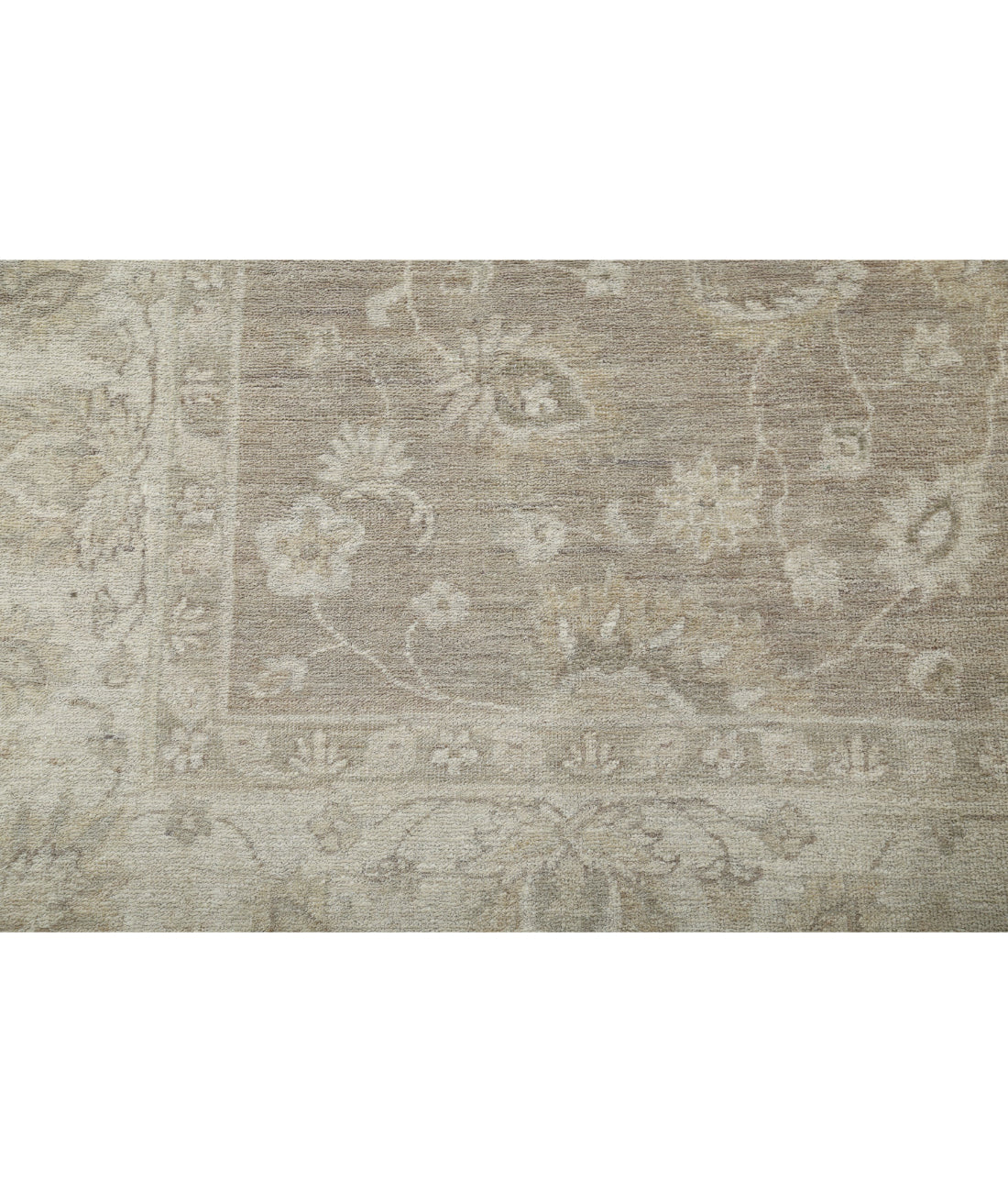 Serenity 6'4'' X 8'0'' Hand-Knotted Wool Rug 6'4'' x 8'0'' (190 X 240) / Taupe / Ivory