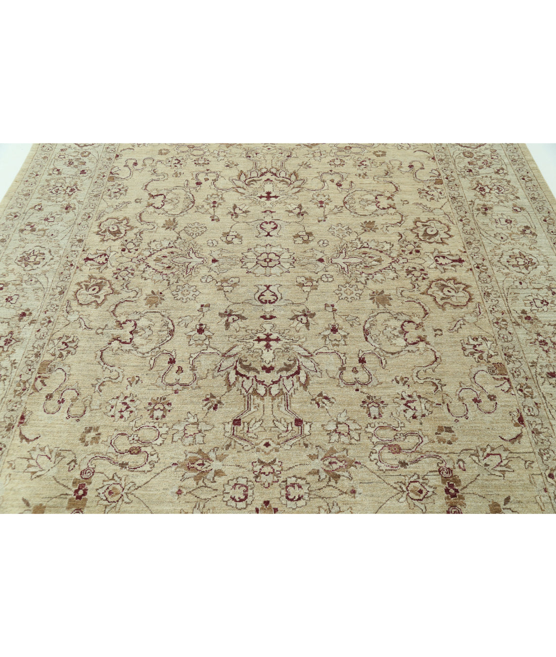 Serenity 7'10'' X 9'4'' Hand-Knotted Wool Rug 7'10'' x 9'4'' (235 X 280) / Beige / Ivory