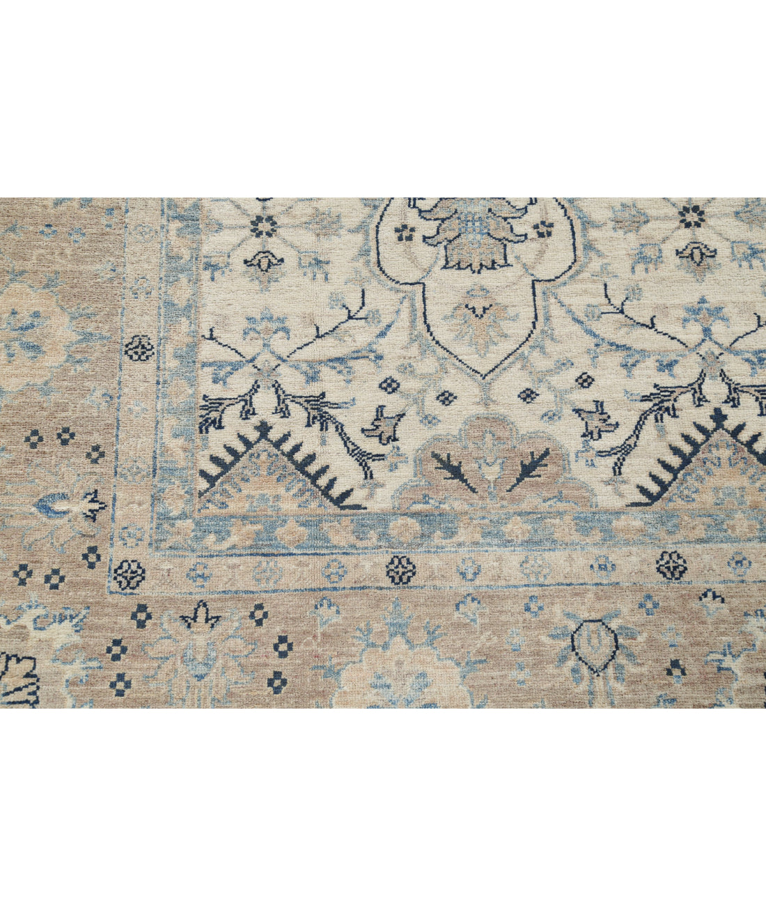 Serenity 8'0'' X 9'5'' Hand-Knotted Wool Rug 8'0'' x 9'5'' (240 X 283) / Ivory / Taupe