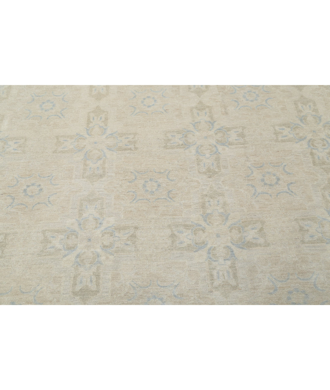 Serenity 12'2'' X 14'10'' Hand-Knotted Wool Rug 12'2'' x 14'10'' (365 X 445) / Ivory / Green