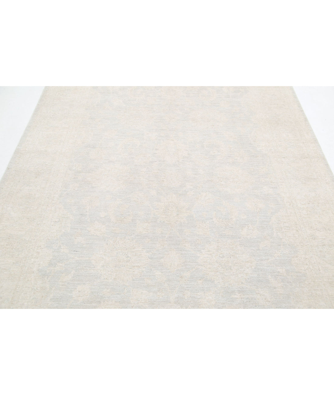 Serenity 6'0'' X 8'11'' Hand-Knotted Wool Rug 6'0'' x 8'11'' (180 X 268) / Grey / Ivory