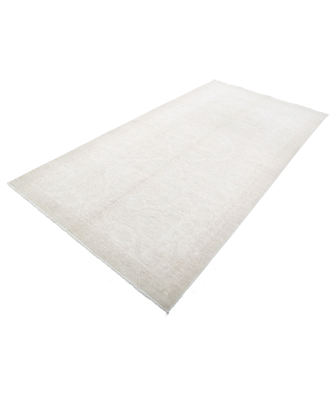 Serenity 5'0'' X 9'8'' Hand-Knotted Wool Rug 5'0'' x 9'8'' (150 X 290) / Ivory / Grey