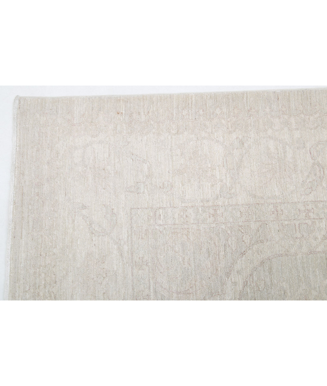 Serenity 5'0'' X 9'8'' Hand-Knotted Wool Rug 5'0'' x 9'8'' (150 X 290) / Ivory / Grey