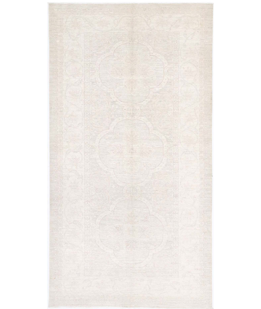 Serenity 5'0'' X 9'8'' Hand-Knotted Wool Rug 5'0'' x 9'8'' (150 X 290) / Ivory / Grey