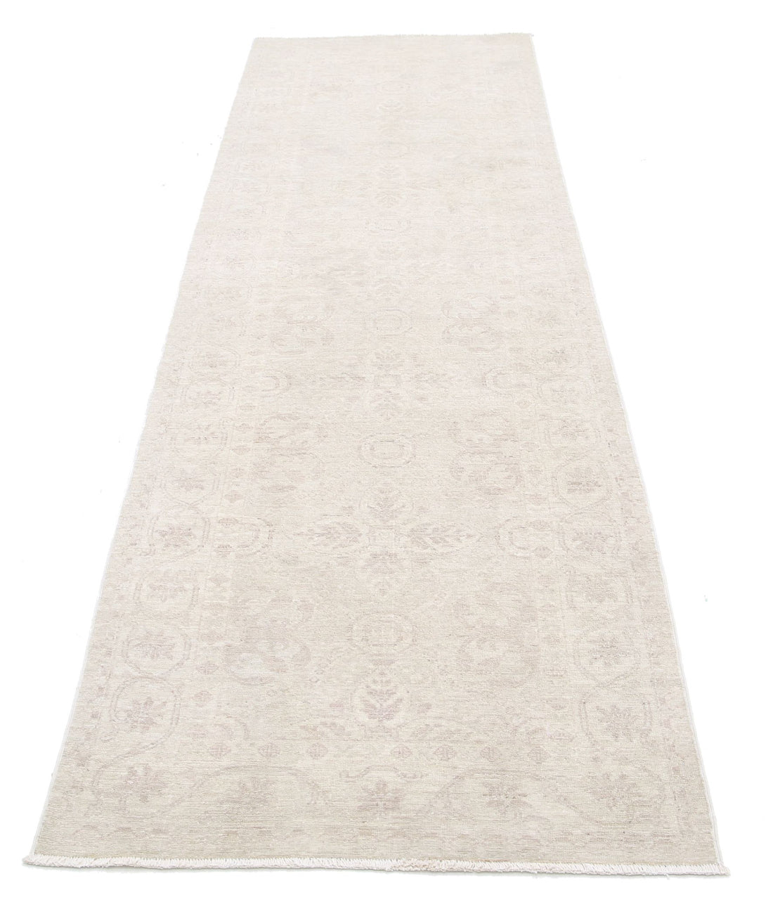 Serenity 3'0'' X 10'0'' Hand-Knotted Wool Rug 3'0'' x 10'0'' (90 X 300) / Ivory / Grey