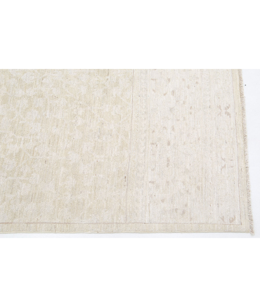 Serenity 7'11'' X 9'10'' Hand-Knotted Wool Rug 7'11'' x 9'10'' (238 X 295) / Ivory / Taupe