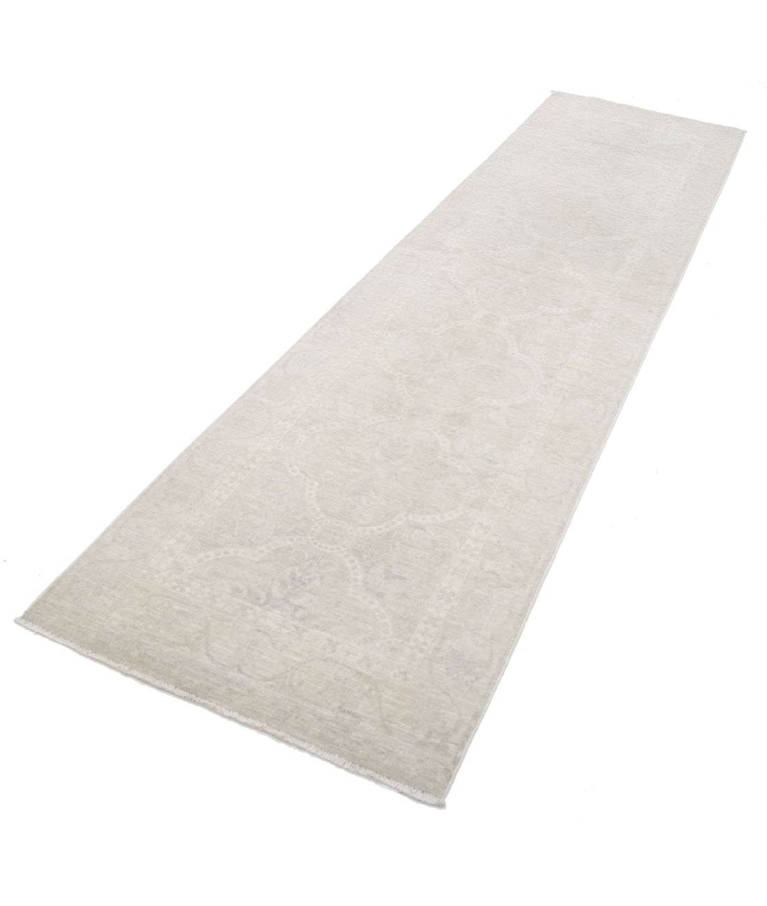 Serenity 2'9'' X 10'6'' Hand-Knotted Wool Rug 2'9'' x 10'6'' (83 X 315) / Grey / Ivory