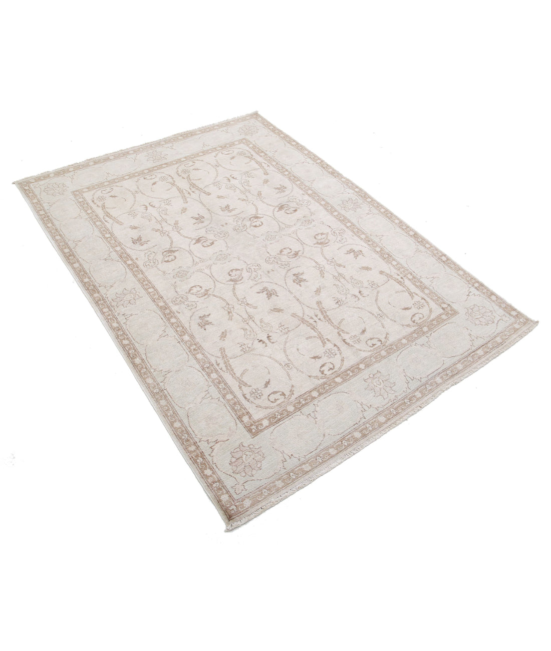 Serenity 4'3'' X 5'11'' Hand-Knotted Wool Rug 4'3'' x 5'11'' (128 X 178) / Ivory / Brown