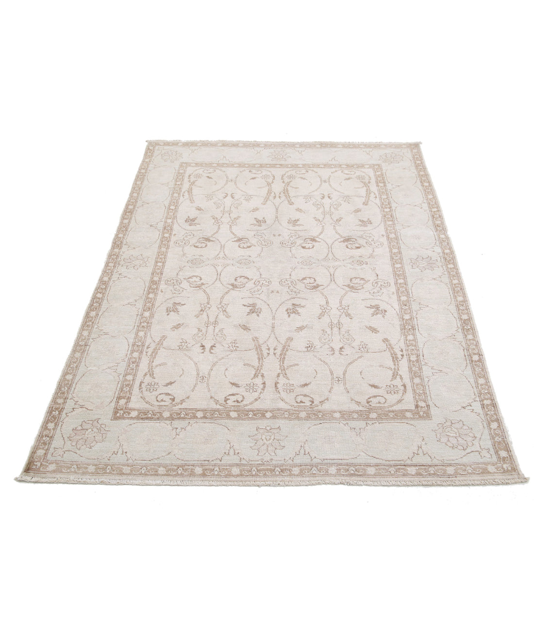 Serenity 4'3'' X 5'11'' Hand-Knotted Wool Rug 4'3'' x 5'11'' (128 X 178) / Ivory / Brown