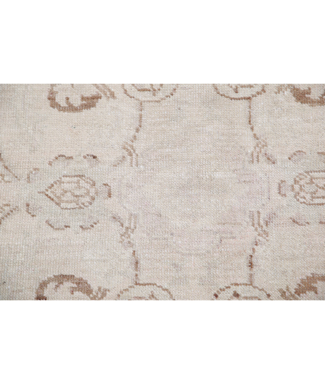 Serenity 4'3'' X 5'11'' Hand-Knotted Wool Rug 4'3'' x 5'11'' (128 X 178) / Ivory / Brown