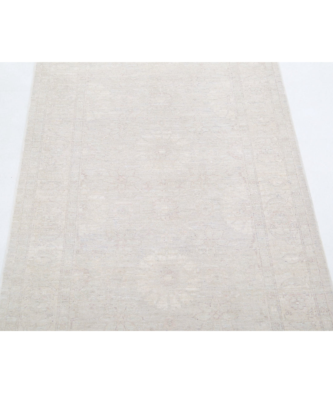 Serenity 2'10'' X 10'0'' Hand-Knotted Wool Rug 2'10'' x 10'0'' (85 X 300) / Grey / Ivory