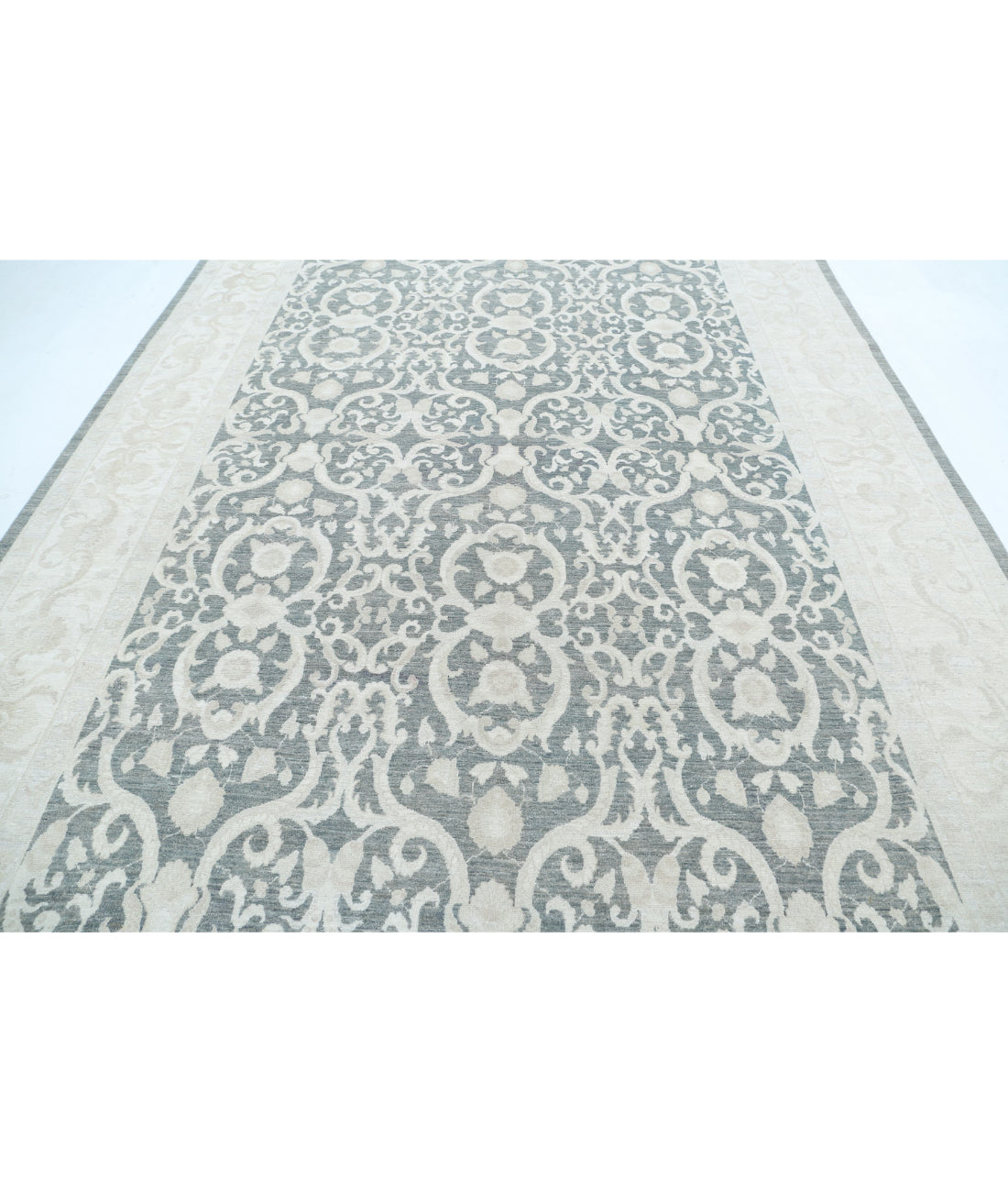 Serenity 8'9'' X 12'6'' Hand-Knotted Wool Rug 8'9'' x 12'6'' (263 X 375) / Grey / Ivory