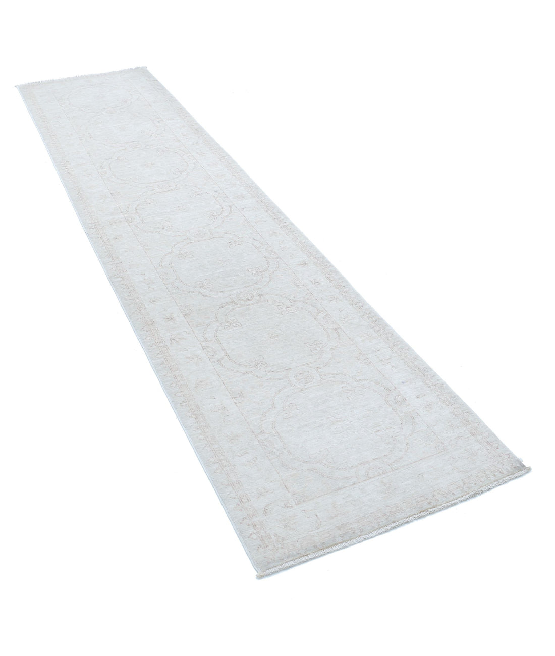 Serenity 2'4'' X 10'0'' Hand-Knotted Wool Rug 2'4'' x 10'0'' (70 X 300) / Ivory / Grey