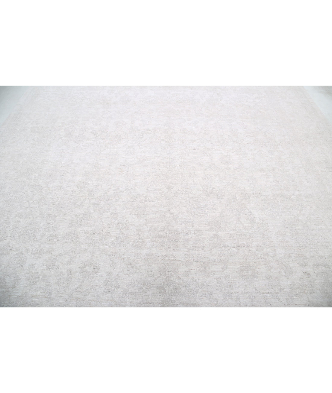 Serenity 10'2'' X 13'4'' Hand-Knotted Wool Rug 10'2'' x 13'4'' (305 X 400) / Ivory / Grey